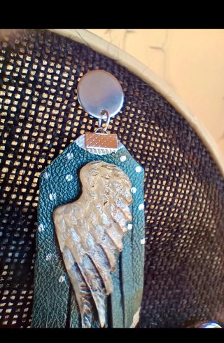 Conjunto Cuero y Plata: Gargantilla y Pendientes