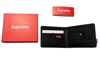 Cartera Supreme Negra
