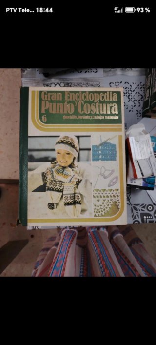 Gran Enciclopedia del Punto y Costura (1979)