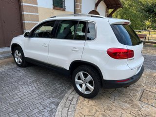 Volkswagen Tiguan 2.0 TDI 4x4 Sport BlueMotion