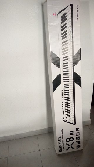 Piano Controlador MIDI Midiplus X8 III 88 teclas