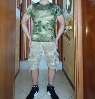 T-shirt camouflage homme