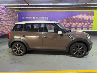 Mini Cooper S Countryman ALL4 | Cuero - Etiqueta C