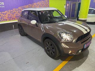 Mini Cooper S Countryman ALL4 | Cuero - Etiqueta C