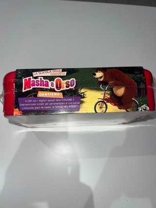 Masha e Orso - Scatola rigida DVD+ Stiker + Gioco