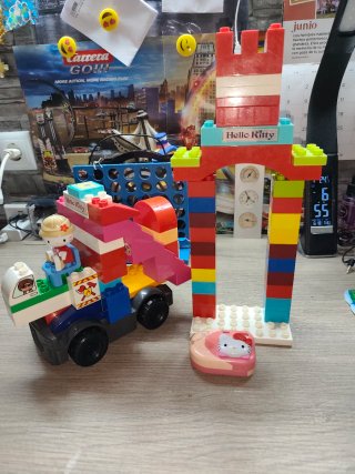 Bloques Mega Bloks Hello Kitty