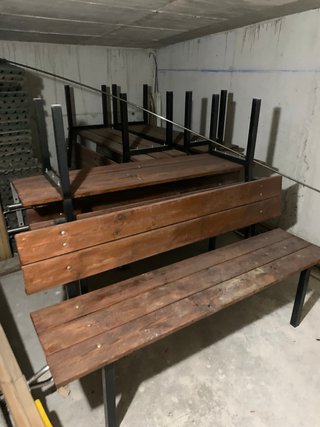7 Bancos Madera y Columpio con Suelo Goma