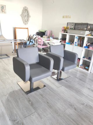 2 Sillones Hidráulicos Peluquería