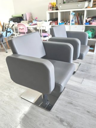 2 Sillones Hidráulicos Peluquería