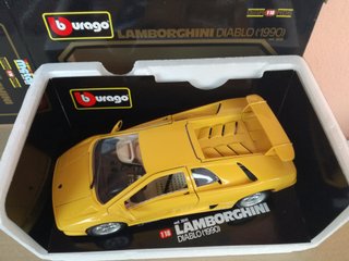 1/18 MODELLO LAMBORGHINI DIABLO GIALLA BURAGO 1990