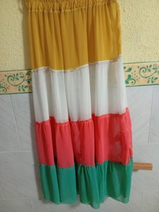 Falda larga multicolor talla unica