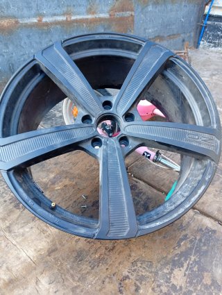 OZ Montecarlo HLT 22" 5x120 BMW X5/X6 Range Rover