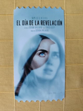 Megaentrada coleccionable de cine El Día de la Rev