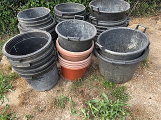 Cubos de plástico para jardinería