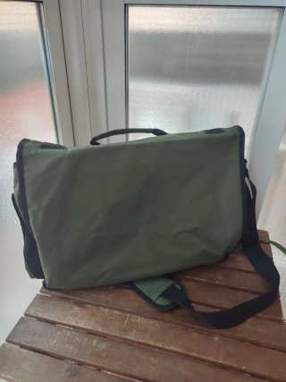 Bolso Cartera Verde para Documentos