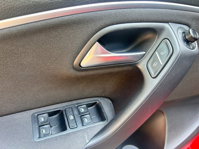 Volkswagen Polo TSI gasolina 90CV 2017