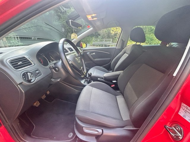 Volkswagen Polo TSI gasolina 90CV 2017