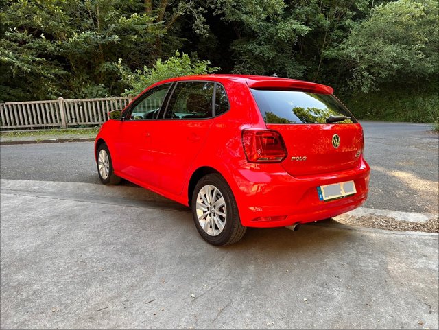 Volkswagen Polo TSI gasolina 90CV 2017