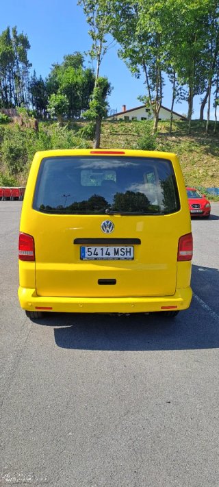 Volkswagen Transporter T5 2011
