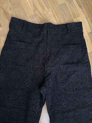 Pantalón Zara bordado inglés T-M