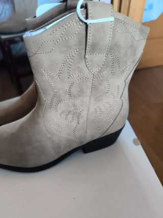 Botas cowboy talla 39 nuevas Springfield