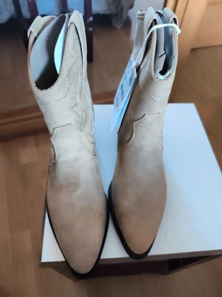 Botas cowboy talla 39 nuevas Springfield