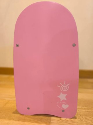 Cuna de muñecos de madera rosa