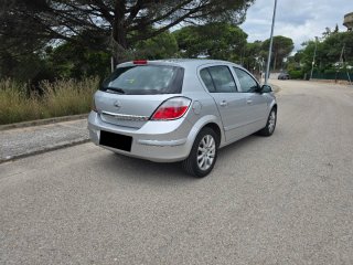 Opel Astra 2005