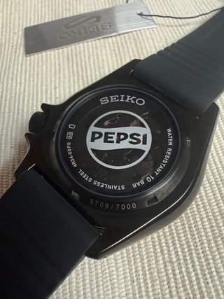Seiko 5 Sports PEPSI