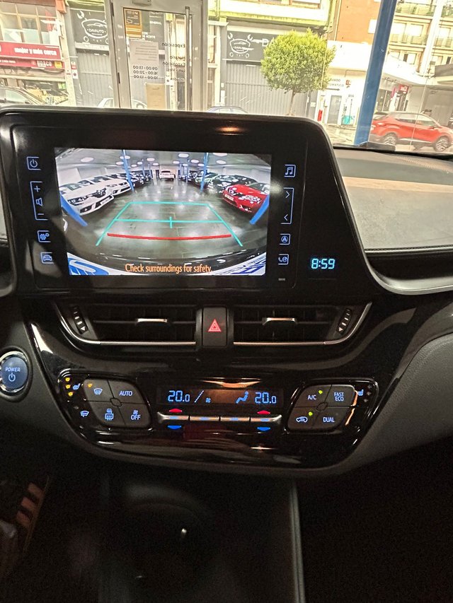 Toyota C-HR 2019