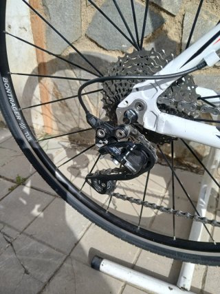 Bicicleta MTB Híbrida Blanca