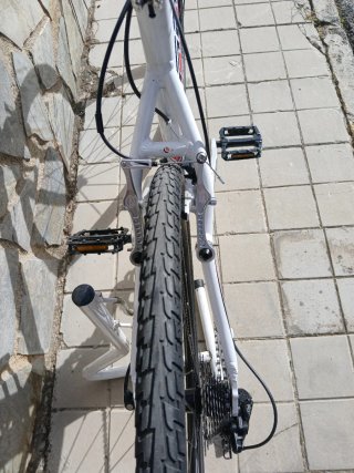 Bicicleta MTB Híbrida Blanca