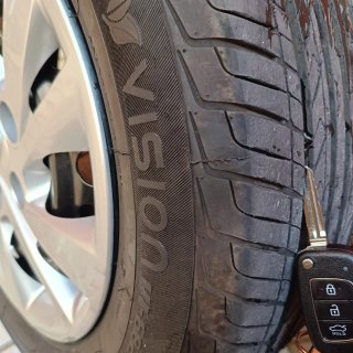 Llanta Hyundai 195/65R15