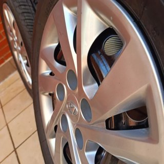 Llanta Hyundai 195/65R15