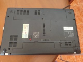 Packard Bell Portátil Negro/Plateado