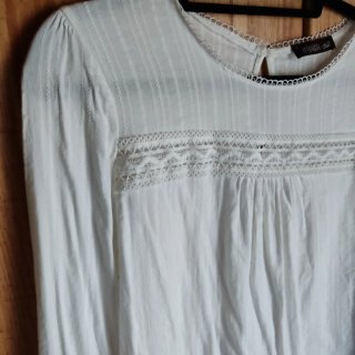 Blusa de algodón blanca para mujer