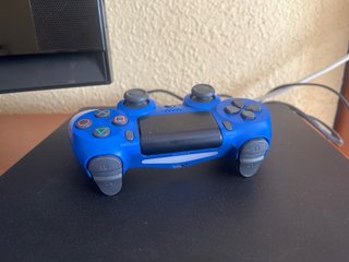 Consola PS4 + 8 Juegos + Mando Azul