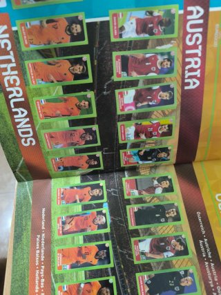Álbum Panini Euro 2020 Completo
