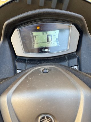 Yamaha NMAX 125 Beige/Blanco