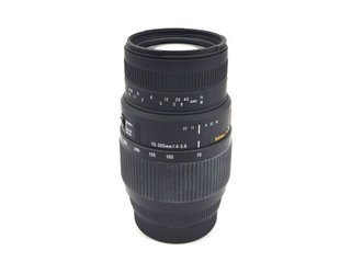 Sigma 70-300mm f4-5.6 DG Macro Objetivo