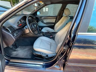 BMW 320d pegatina B