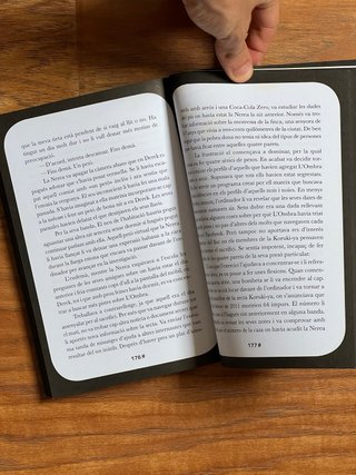 Libro terror en la xarxa 1 catalán intriga llibre