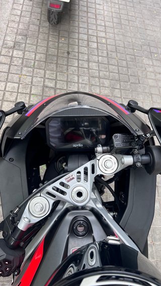 Aprilia RS 457 2024 Negra/Roja