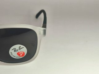 Gafas de Sol Blancas y Verdes Polarizadas