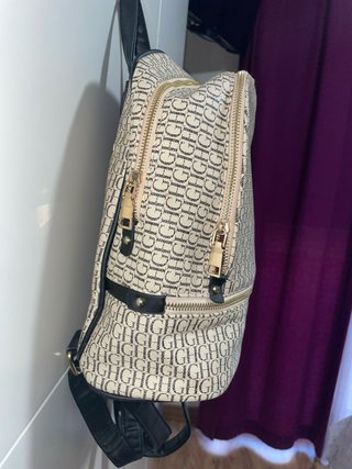 Mochila Mujer Beige y Negra