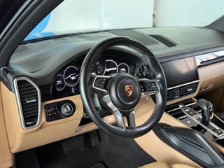 Porsche Cayenne -