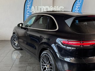 Porsche Cayenne -
