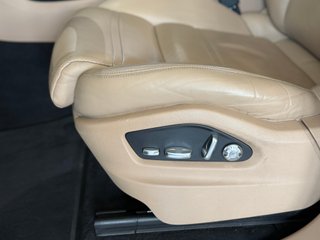 Porsche Cayenne -