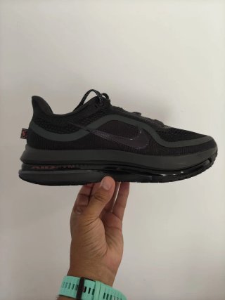 T45 Nike Pegasus  Premium Negras