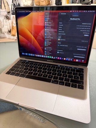 MacBook Pro 2018 Touch Bar Plata